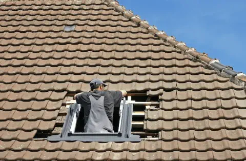 Pose de velux - Descartes
